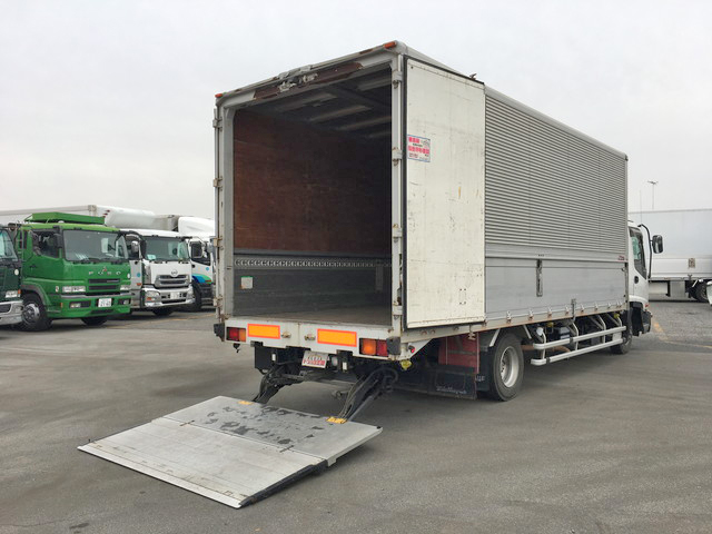 いすゞフォワードアルミウイング中型（4t）[写真02]