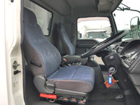 いすゞフォワードアルミウイング中型（4t）[写真29]