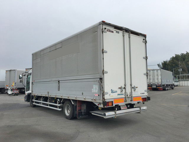 いすゞフォワードアルミウイング中型（4t）[写真04]