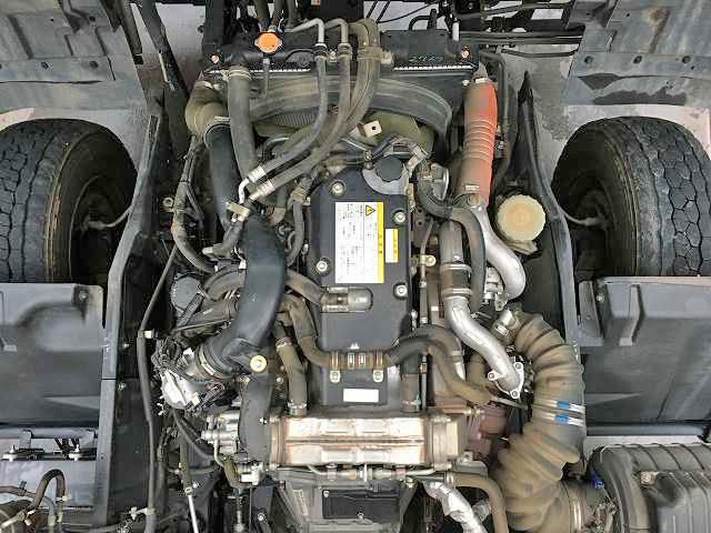 いすゞフォワードユニック5段増トン（6t・8t）[写真23]