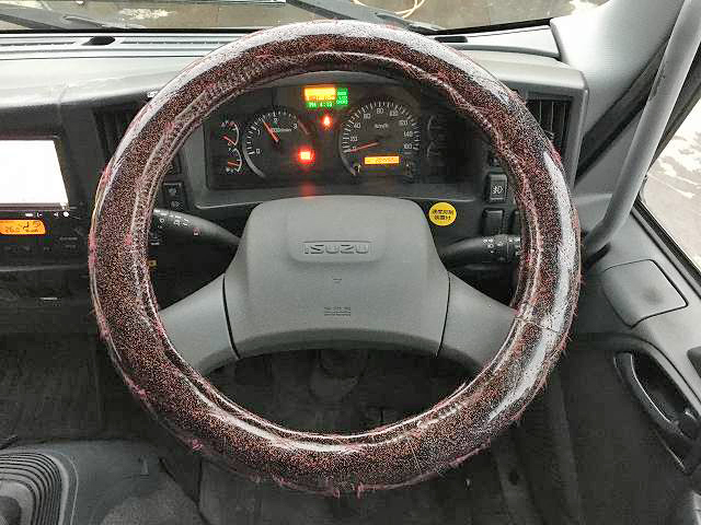 いすゞフォワードユニック5段増トン（6t・8t）[写真31]