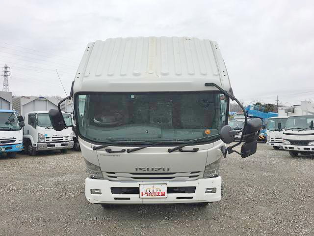 いすゞフォワードユニック5段増トン（6t・8t）[写真08]