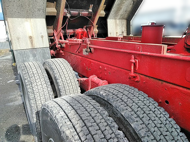 日野プロフィアダンプ大型（10t）[写真07]