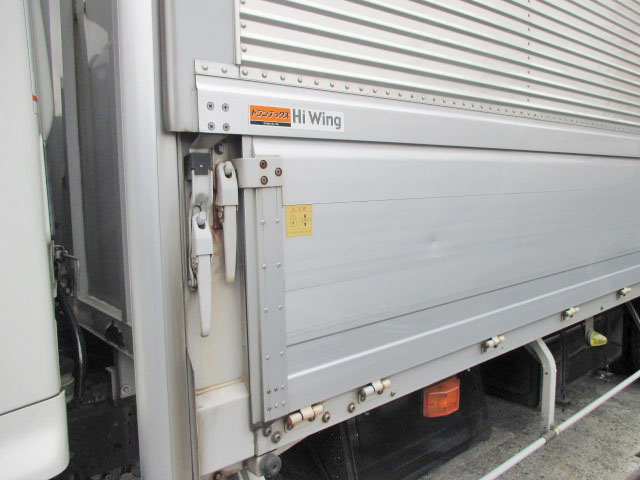 日野レンジャーアルミウイング中型（4t）[写真14]