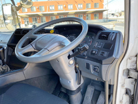 三菱ふそうスーパーグレートアルミウイング大型（10t）[写真33]