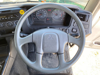 三菱ふそうスーパーグレートアルミウイング大型（10t）[写真36]