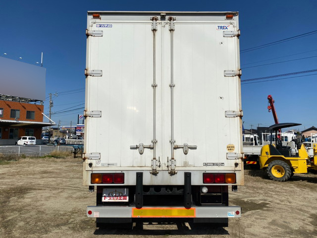 三菱ふそうスーパーグレートアルミウイング大型（10t）[写真08]