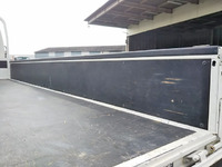 トヨタトヨエース平ボディ小型（2t・3t）[写真16]