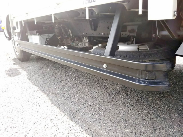 トヨタトヨエース平ボディ小型（2t・3t）[写真20]