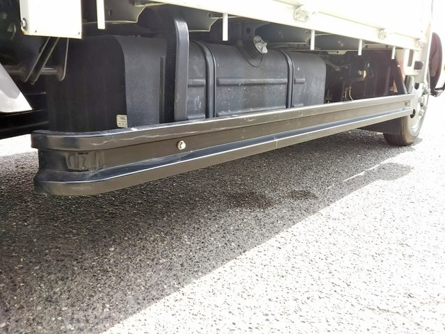 トヨタトヨエース平ボディ小型（2t・3t）[写真21]