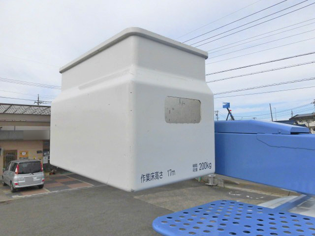 三菱ふそうキャンター高所作業車小型（2t・3t）[写真08]