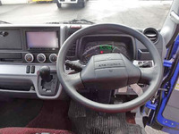 三菱ふそうキャンターアルミブロック小型（2t・3t）[写真10]