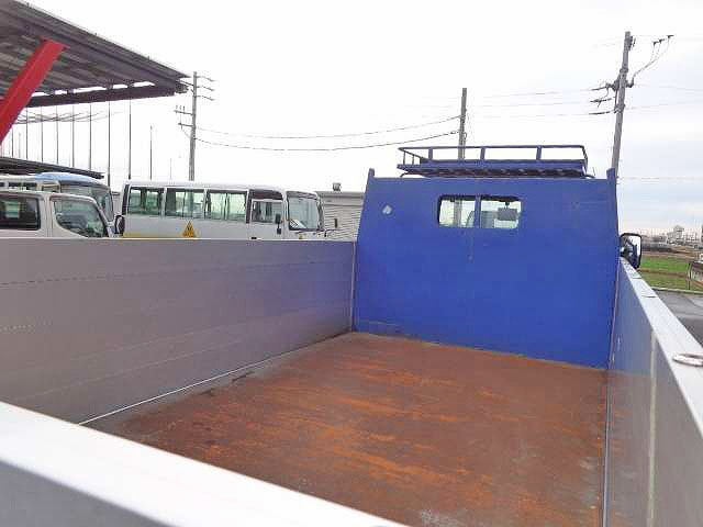 三菱ふそうキャンターアルミブロック小型（2t・3t）[写真07]