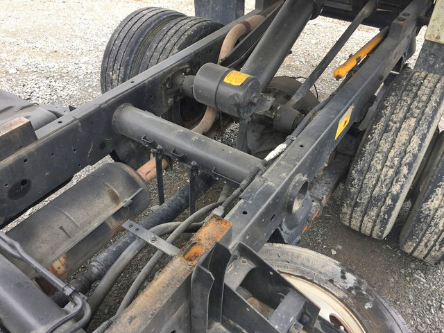 三菱ふそうキャンターダンプ小型（2t・3t）[写真11]