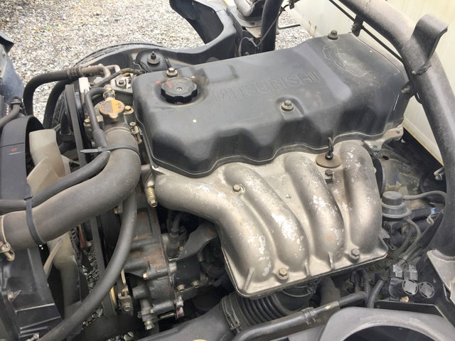 三菱ふそうキャンターダンプ小型（2t・3t）[写真14]