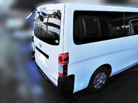 日産キャラバンバン小型（2t・3t）[写真02]