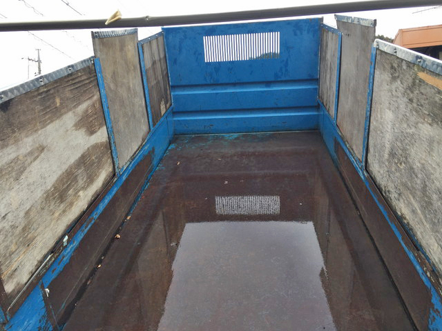 三菱ふそうキャンター深ダンプ（土砂禁ダンプ）小型（2t・3t）[写真05]