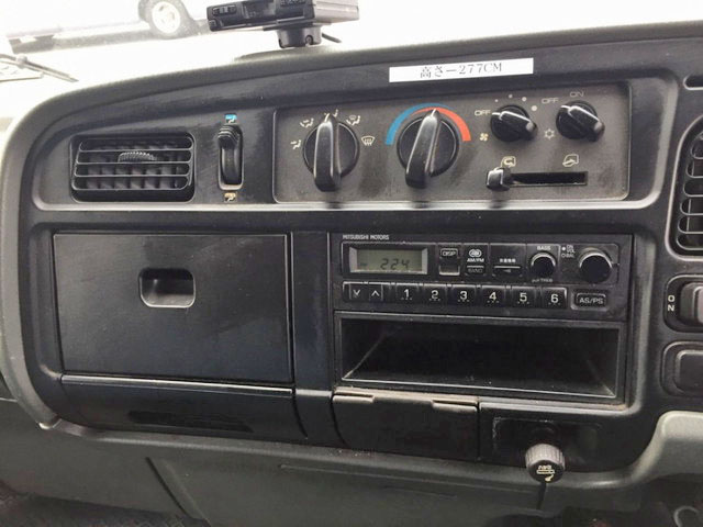 三菱ふそうキャンターオープントップバン小型（2t・3t）[写真24]