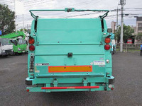 いすゞエルフパッカー車（塵芥車）小型（2t・3t）[写真08]