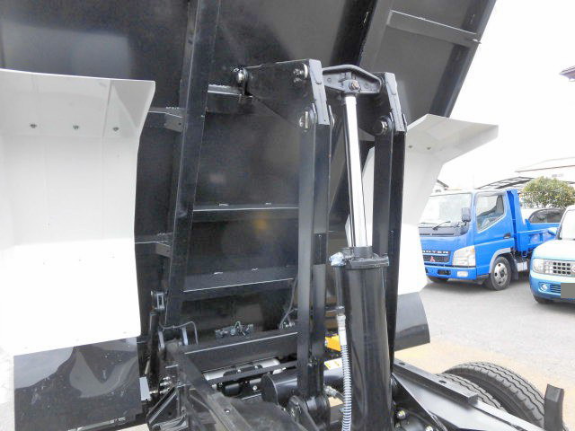 いすゞフォワードダンプ中型（4t）[写真07]
