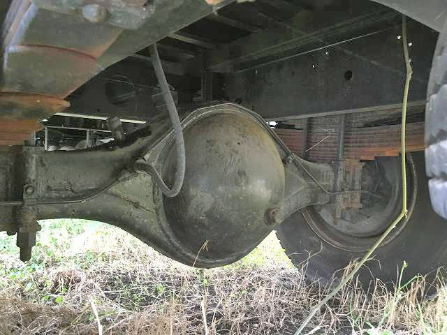 いすゞフォワードセルフクレーン5段中型（4t）[写真18]