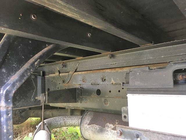 いすゞフォワードセルフクレーン5段中型（4t）[写真19]