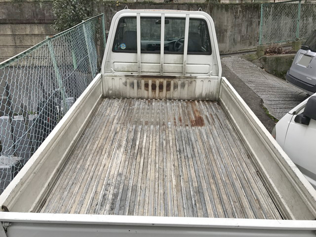 トヨタタウンエース平ボディ小型（2t・3t）[写真05]