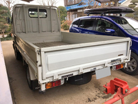 トヨタハイエース平ボディ小型（2t・3t）[写真03]