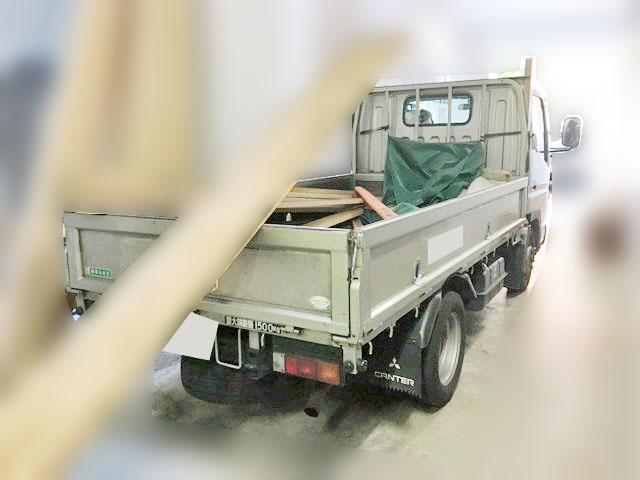 三菱ふそうキャンターガッツ平ボディ小型（2t・3t）[写真02]