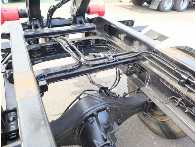 いすゞフォワードアームロール中型（4t）[写真19]