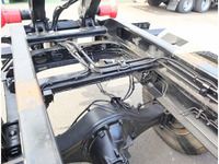 いすゞフォワードアームロール中型（4t）[写真19]