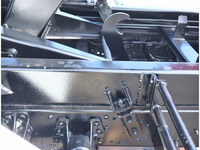 いすゞフォワードアームロール中型（4t）[写真20]