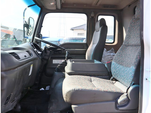 いすゞフォワードアームロール中型（4t）[写真25]