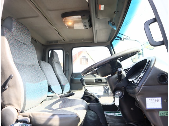 いすゞフォワードアームロール中型（4t）[写真26]