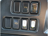 いすゞフォワードアームロール中型（4t）[写真30]