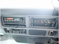 いすゞエルフパッカー車（塵芥車）小型（2t・3t）[写真34]