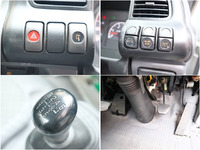 いすゞエルフパッカー車（塵芥車）小型（2t・3t）[写真40]