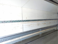 日野レンジャー冷蔵冷凍ウイング増トン（6t・8t）[写真12]