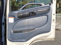 日野レンジャー冷蔵冷凍ウイング増トン（6t・8t）[写真27]