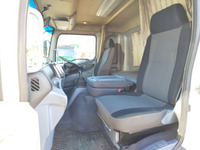 日野レンジャー冷蔵冷凍ウイング増トン（6t・8t）[写真28]