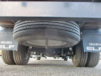 いすゞエルフ平ボディ小型（2t・3t）[写真15]