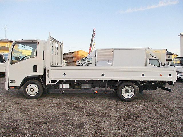 いすゞエルフ平ボディ小型（2t・3t）[写真09]