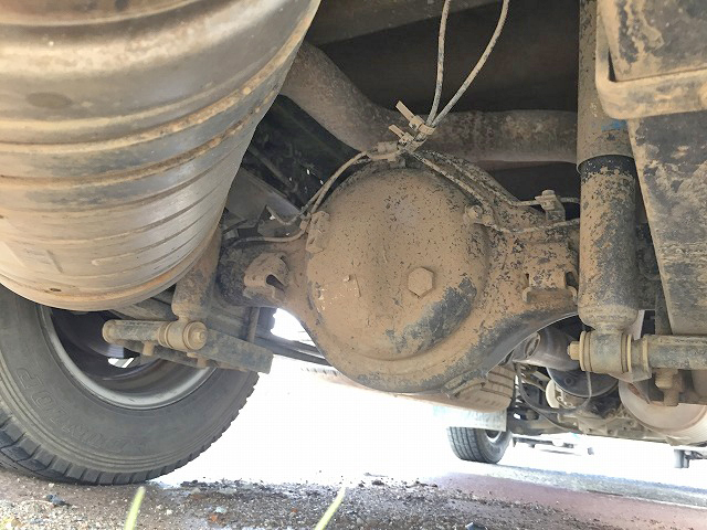 三菱ふそうキャンターガッツダブルキャブ（Wキャブ）小型（2t・3t）[写真14]