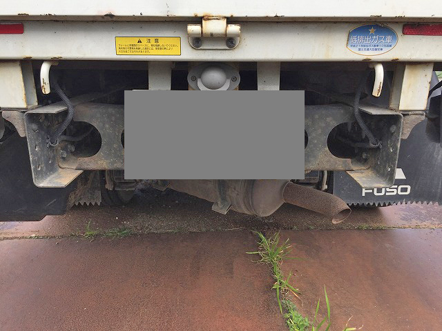 三菱ふそうキャンターガッツダブルキャブ（Wキャブ）小型（2t・3t）[写真09]