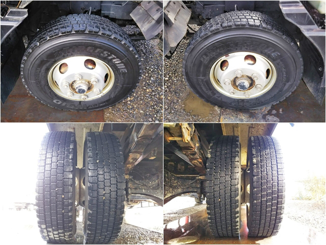 いすゞフォワードユニック4段中型（4t）[写真22]