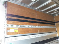 三菱ふそうファイターアルミウイング増トン（6t・8t）[写真13]