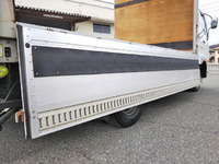 三菱ふそうファイターアルミウイング増トン（6t・8t）[写真19]