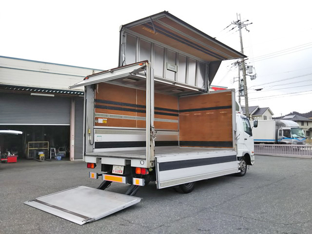 三菱ふそうファイターアルミウイング増トン（6t・8t）[写真02]