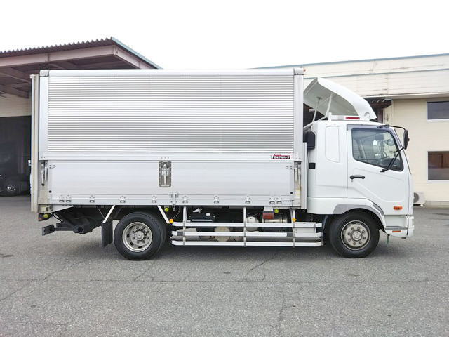 三菱ふそうファイターアルミウイング増トン（6t・8t）[写真07]