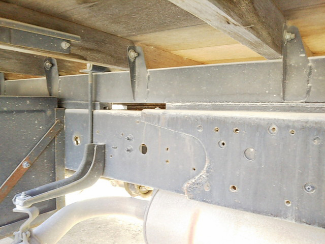 日野レンジャーユニック4段中型（4t）[写真20]